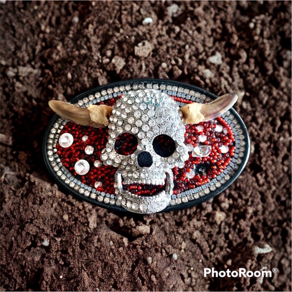 3d crystal glass rhinestones skull skeleton belt buckle brass badger claws horns